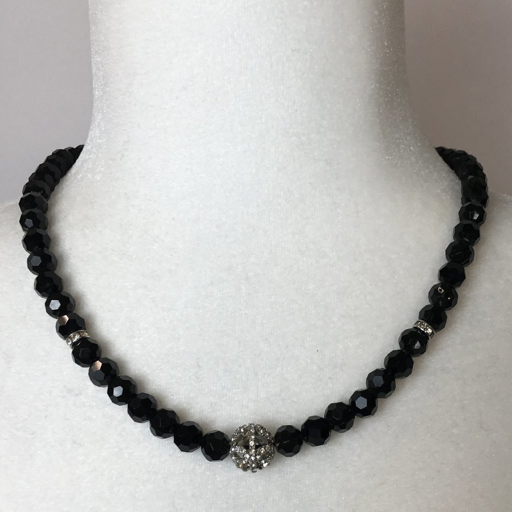 CHAPS Black Bead Necklace With Silver Tone